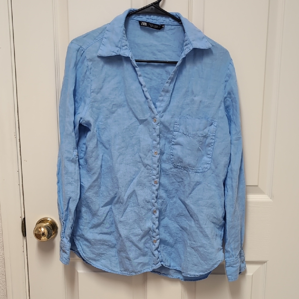Zara Women's Sky Blue Linen Button-Up Shirt